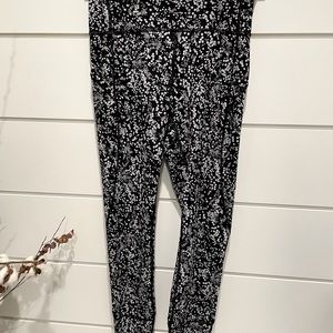 Lululemon high rise pant